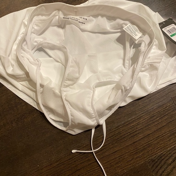 White UA shorts - Picture 3 of 5